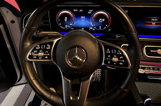 Mercedes-Benz GLE-Class GLE400d 4MATIC Coupe — пробег 34 998 км — фото 5 из 5