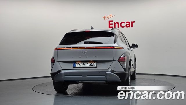 Hyundai Kona Premium — пробег 66 883 км — фото 4 из 5