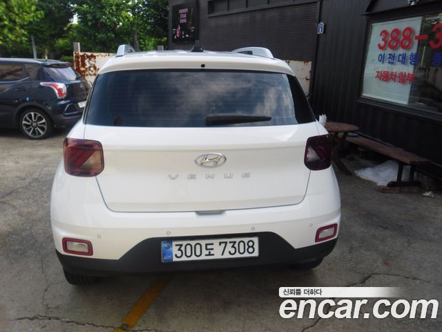 Hyundai Venue из Кореи Encar