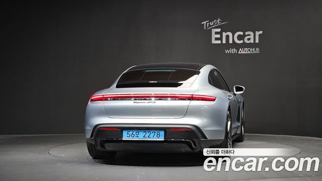 Porsche Taycan из Кореи Encar