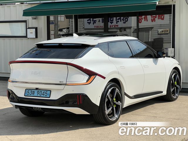 Kia EV6 из Кореи Encar
