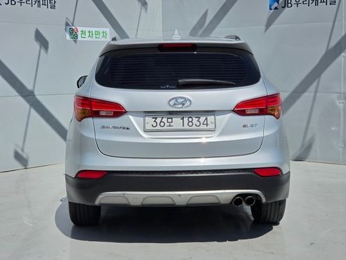 Hyundai Santafe Diesel(e-VGT) 2.2 2WD Premium — пробег 134 588 км — фото 4 из 5