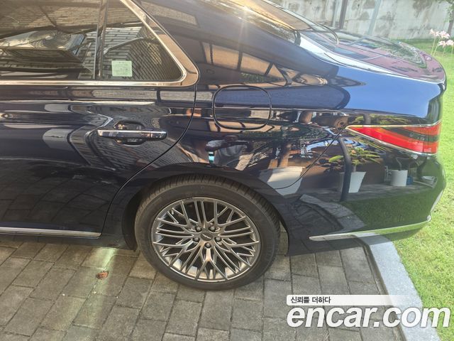 Genesis G90 из Кореи Encar