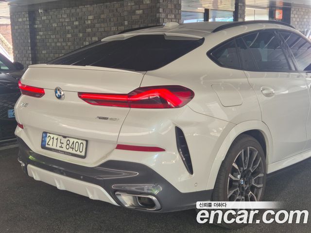 BMW X6 xDrive40i M Sport — пробег 46 494 км — фото 4 из 5