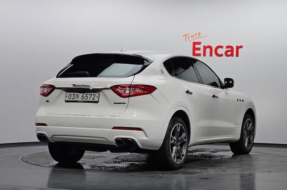 Maserati Levante 3.0 AWD GranLusso — пробег 120 469 км — фото 2 из 5