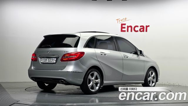 Mercedes-Benz B-Class B200 CDI Blue efficiency Sport pack — пробег 164 244 км — фото 2 из 5