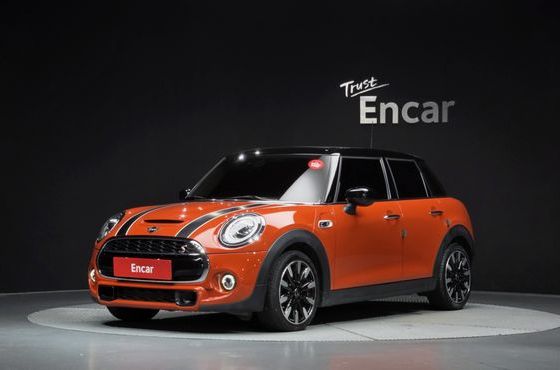 Mini Cooper 5Door HIGH 3rd — пробег 53 575 км — фото 1 из 5