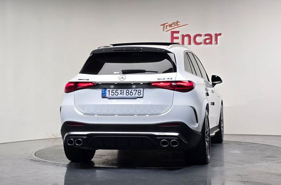 Mercedes-Benz GLC-Class AMG GLC43 4MATIC — пробег 16 090 км — фото 4 из 5
