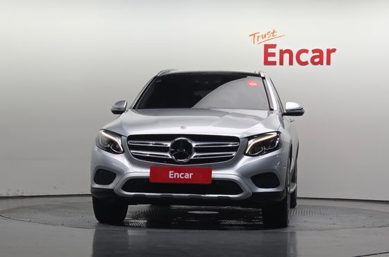 Mercedes-Benz GLC-Class GLC350e 4MATIC Premium — пробег 75 864 км — фото 3 из 5