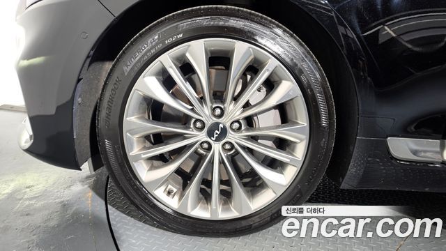 Kia K9 из Кореи Encar
