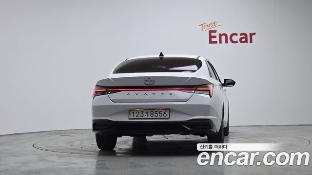 Hyundai AVANTE из Кореи Encar