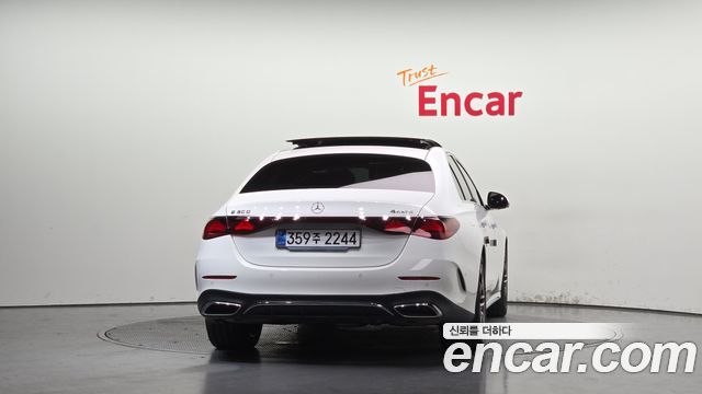 Mercedes-Benz E-Class из Кореи Encar