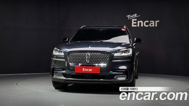 Lincoln Aviator 3.0 Reserve  AWD — пробег 53 288 км — фото 3 из 5