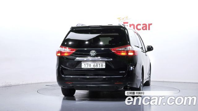 Toyota Sienna 3.5 — пробег 89 485 км — фото 4 из 5