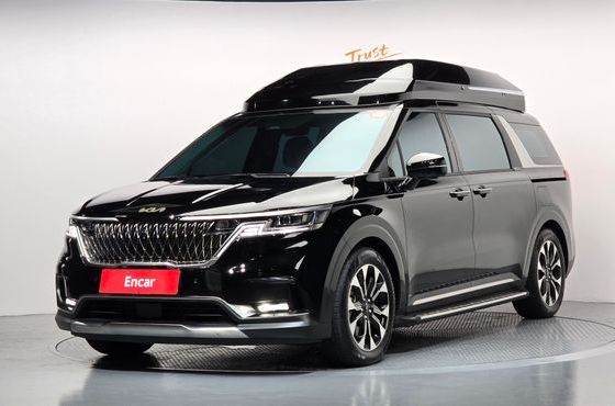 Kia Carnival Gasoline 9-Seater Signature — пробег 15 569 км — фото 1 из 5