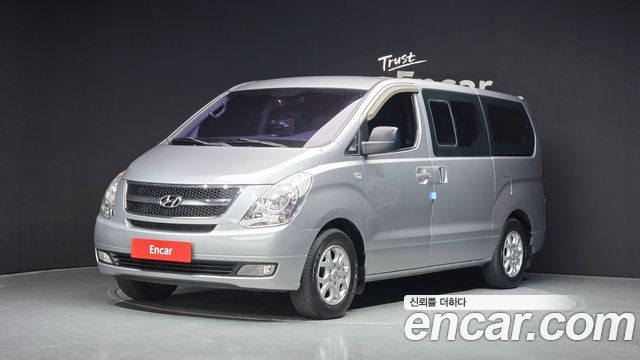 Hyundai Starex 11-Seater Wagon CVX Premium — пробег 275 017 км — фото 1 из 5