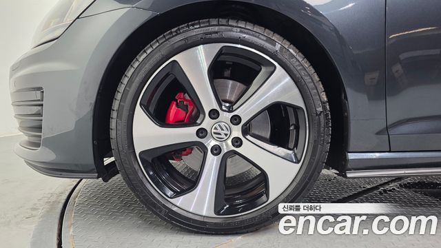 Volkswagen Golf из Кореи Encar