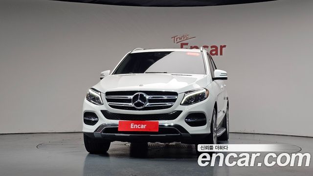 Mercedes-Benz GLE-Class GLE350 d 4MATIC — пробег 62 334 км — фото 3 из 5