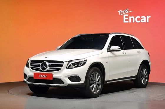 Mercedes-Benz GLC-Class GLC350e 4MATIC Premium — пробег 85 431 км — фото 1 из 5