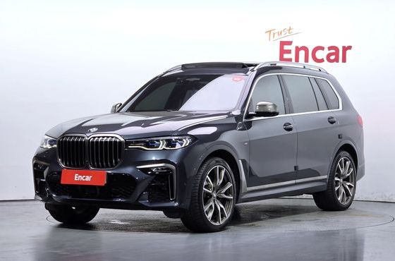 BMW X7 M50i 6STR — пробег 67 365 км — фото 1 из 5