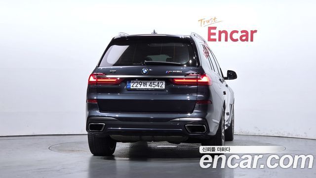 BMW X7 M50i 6STR — пробег 67 365 км — фото 4 из 5