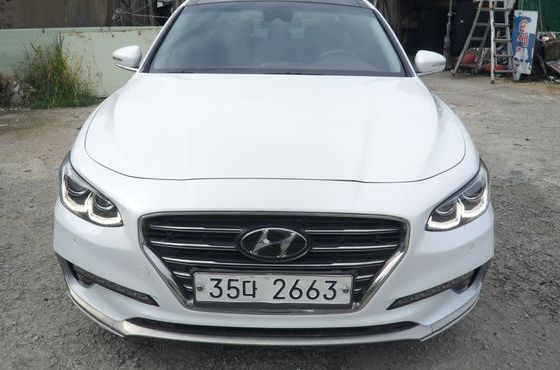 Hyundai Grandeur 2.4 Premium Special — пробег 97 080 км — фото 2 из 5