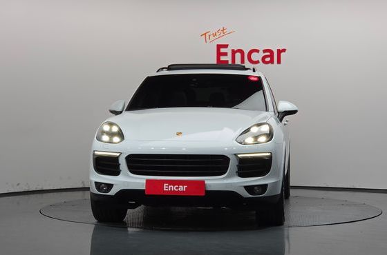 Porsche Cayenne 3.0 Diesel Platium Edition 958 — пробег 93 142 км — фото 3 из 5