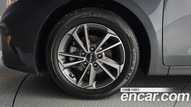 Kia K3 из Кореи Encar