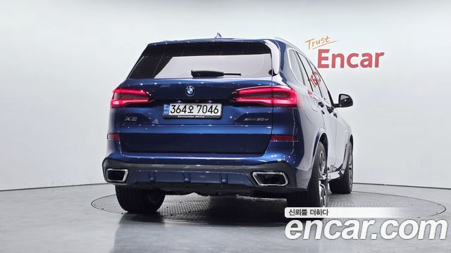 BMW X5 xDrive 30d M Sport — пробег 81 292 км — фото 4 из 5
