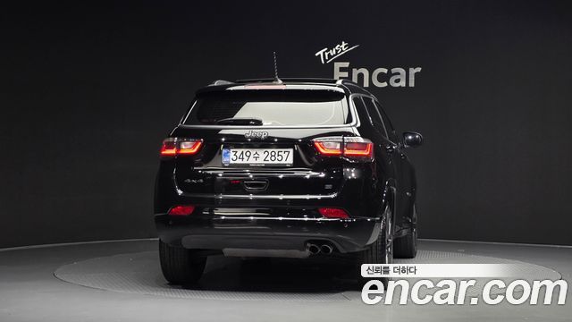 Jeep Compass из Кореи Encar
