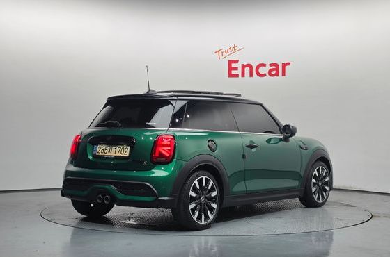 Mini Cooper Classic Third Generation — пробег 53 038 км — фото 2 из 5