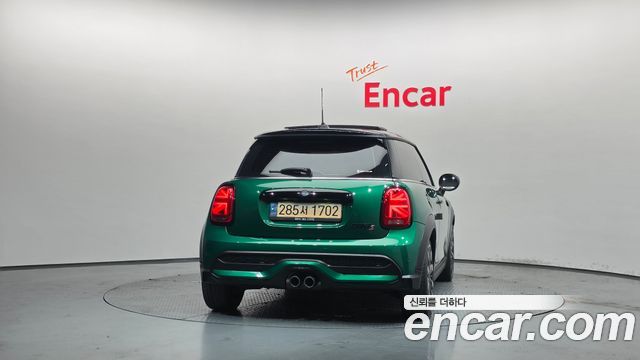 Mini Cooper Classic Third Generation — пробег 53 038 км — фото 4 из 5