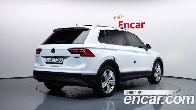 Volkswagen Tiguan 2.0 TDI 4Motion Prestige — пробег 100 311 км — фото 2 из 5