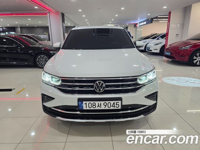 Volkswagen Tiguan 2.0 TDI Prestige — пробег 29 176 км — фото 2 из 5