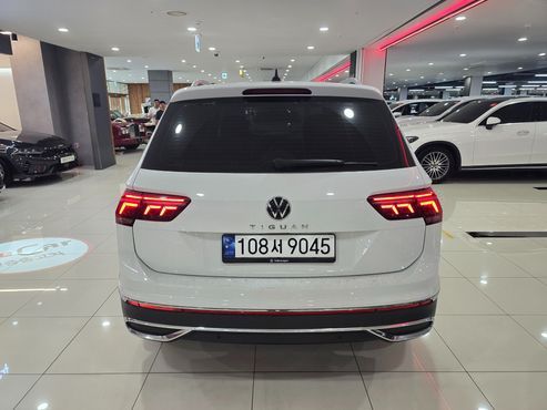 Volkswagen Tiguan 2.0 TDI Prestige — пробег 29 176 км — фото 4 из 5