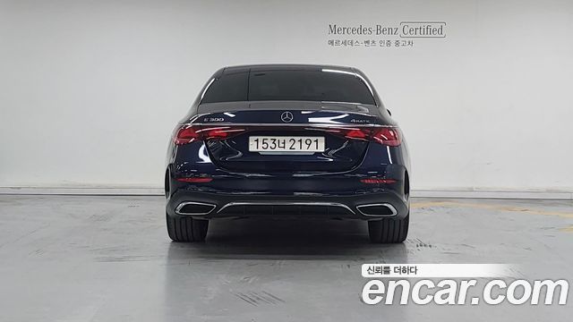 Mercedes-Benz E-Class E300 4MATIC AMG Line — пробег 36 473 км — фото 4 из 5