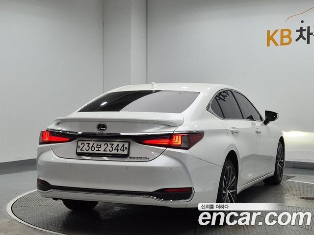 Lexus ES из Кореи Encar