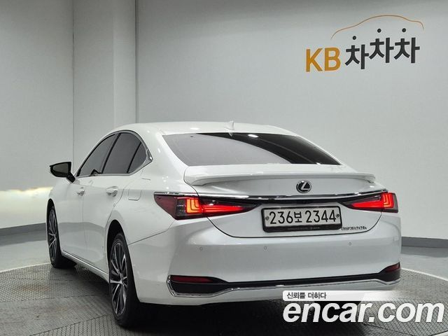 Lexus ES из Кореи Encar