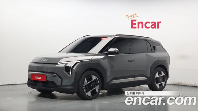 Kia EV3 Long Range 2WD Earth — пробег 16 763 км — фото 1 из 5