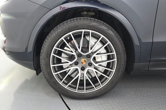 Porsche Cayenne 3.0 — пробег 56 068 км — фото 5 из 5