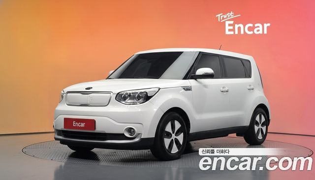 Kia Soul EV — пробег 167 994 км — фото 1 из 5