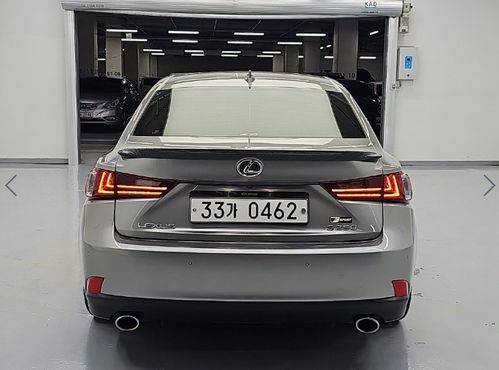 Lexus IS F-Sport XE30 — пробег 121 250 км — фото 3 из 5