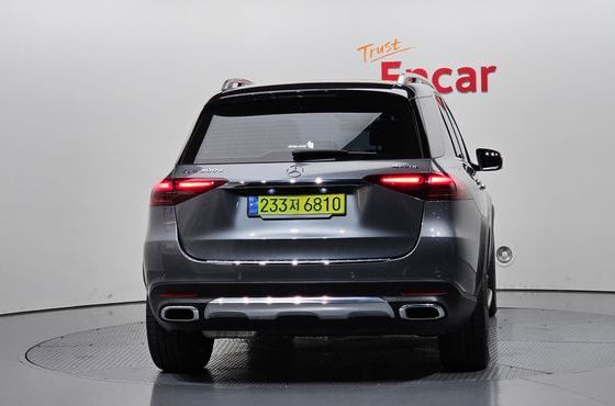 Mercedes-Benz GLE-Class GLE300d 4MATIC — пробег 56 357 км — фото 4 из 5