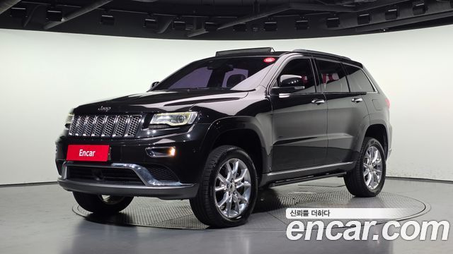 Jeep Cherokee 3.0 Diesel Overland Summit WK2 — пробег 173 183 км — фото 1 из 5