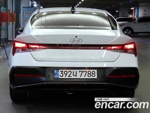 Hyundai AVANTE из Кореи Encar