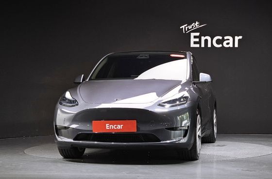 Tesla Model Y RWD — пробег 58 202 км — фото 3 из 5
