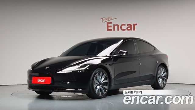 Tesla Model 3 RWD — пробег 29 578 км — фото 1 из 5
