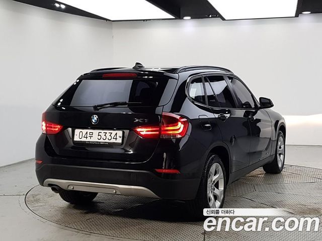 BMW X1 xDrive 18d — пробег 86 205 км — фото 4 из 5