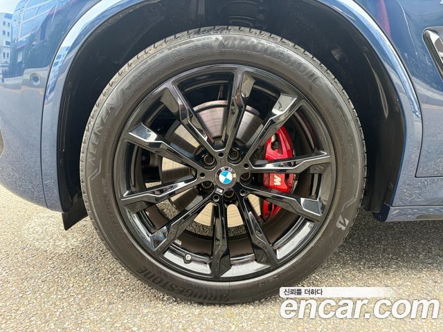 BMW X4 xDrive20i M Sport Pro Special Edition — пробег 5 360 км — фото 5 из 5