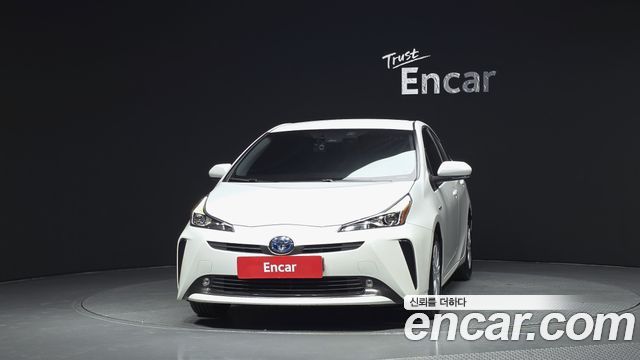 Toyota Prius 1.8 — пробег 41 166 км — фото 3 из 5